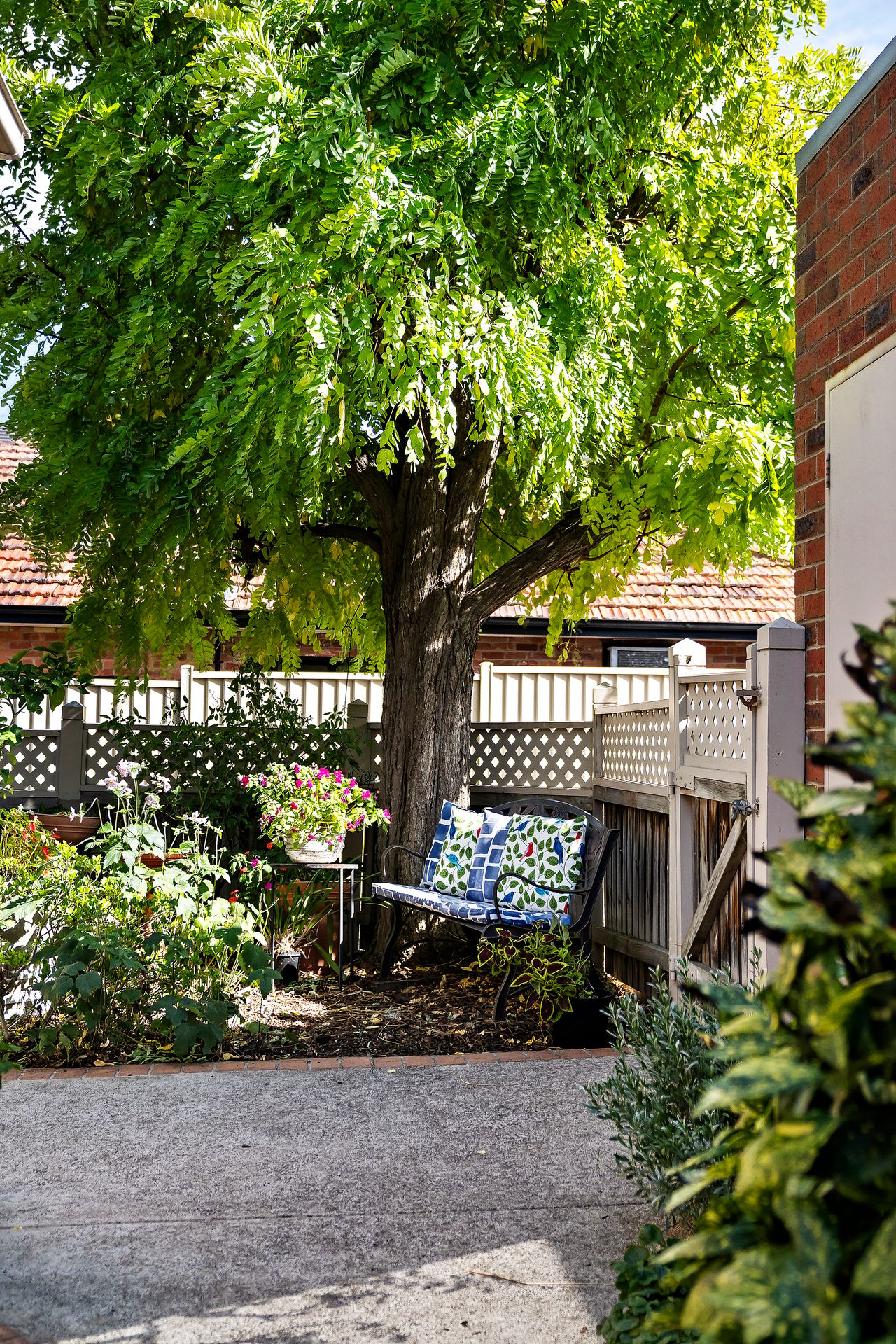1/56 Kernan Street, Strathmore — view 2