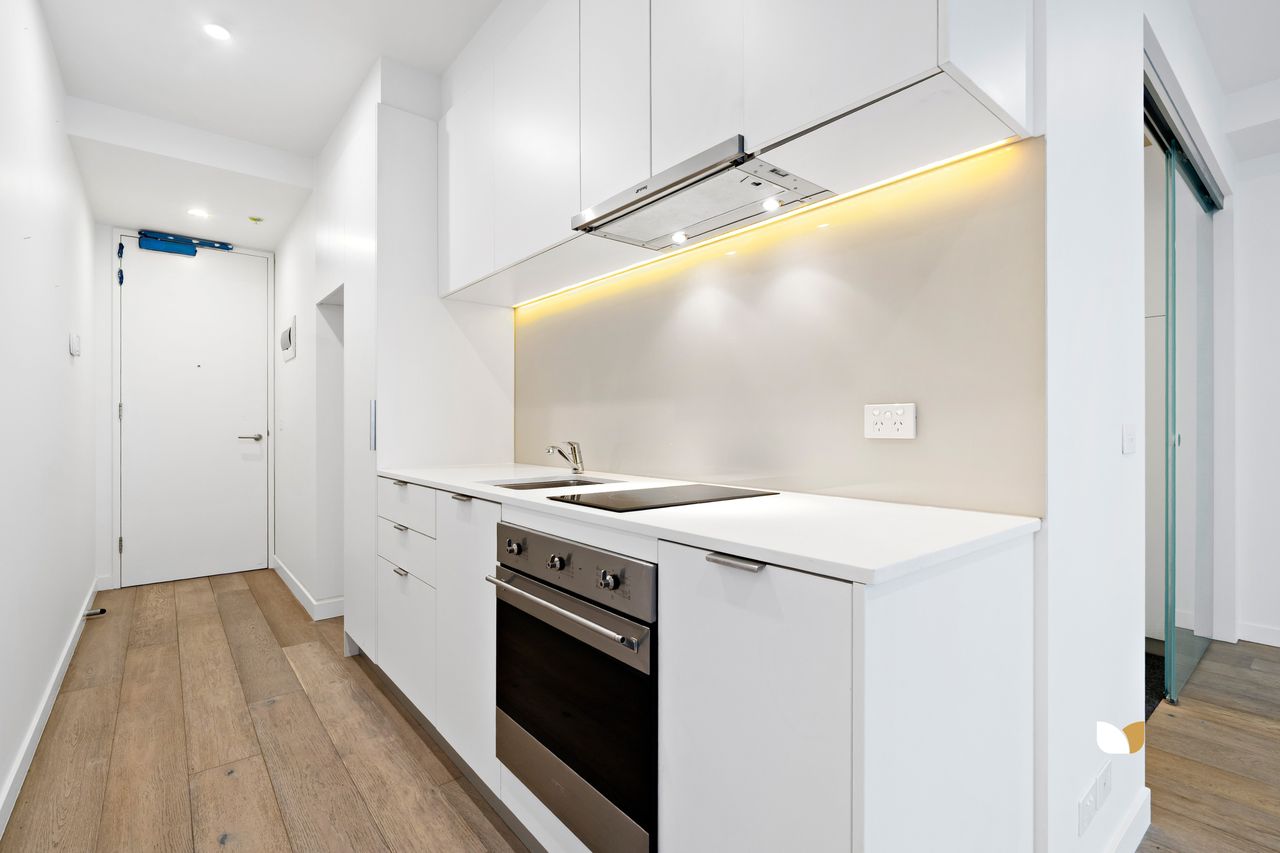 102/19 Hall Street, Moonee Ponds — view 4