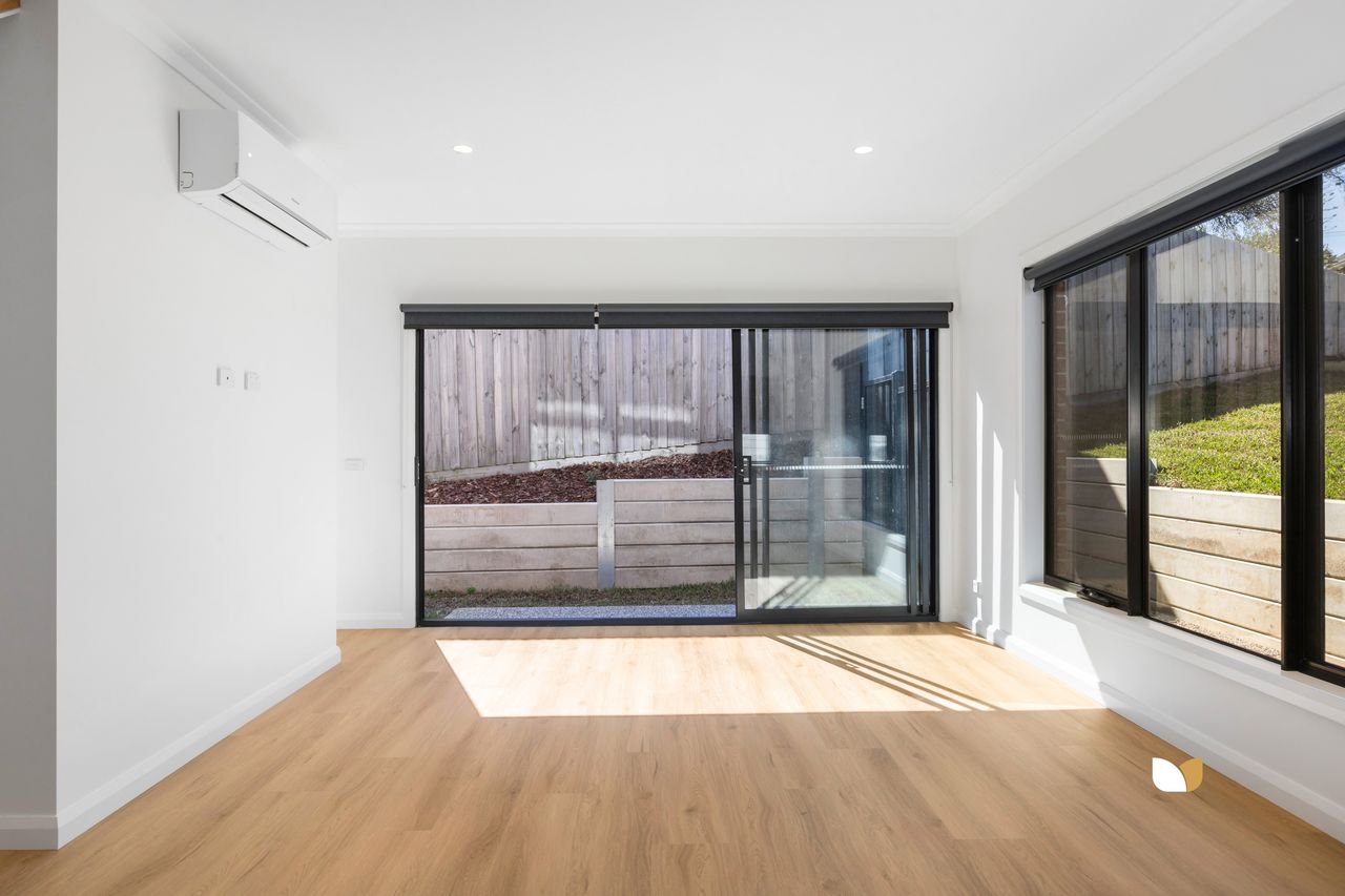 1 & 3/44 Hilbert Road, Airport West — view 2