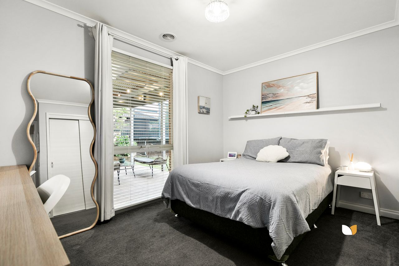 31 Pembroke Crescent, Craigieburn — view 8