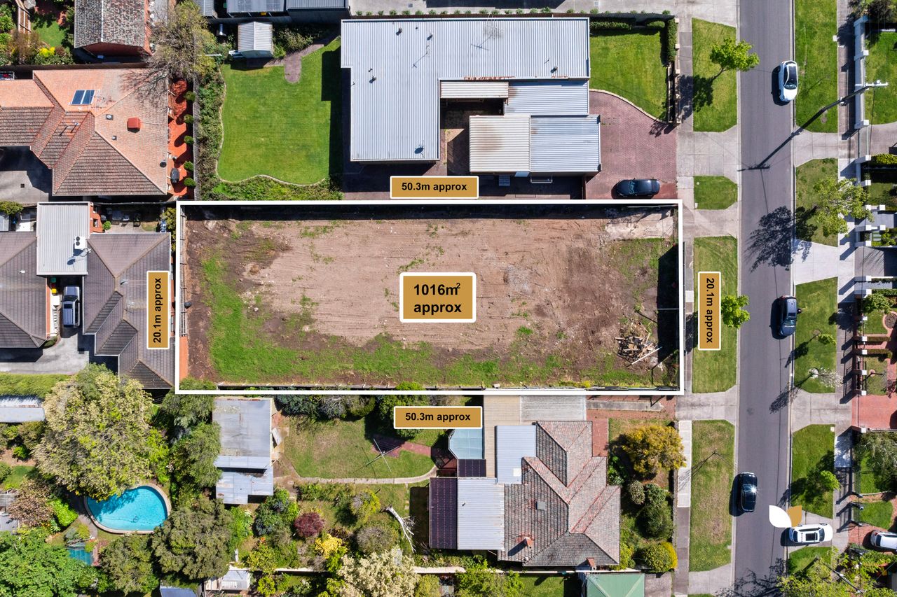 103 Roberts Street, Essendon