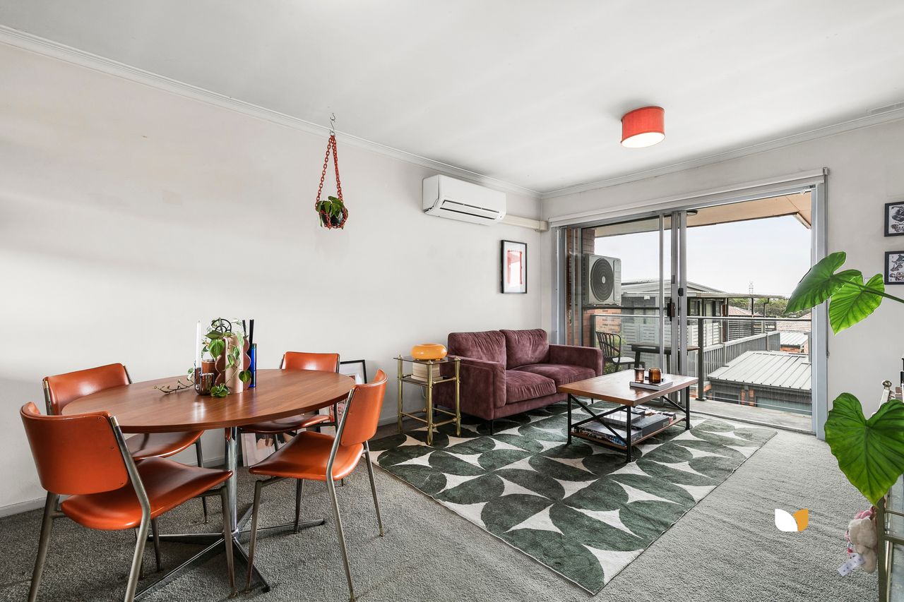 10/111 Fyffe Street, Thornbury — view 2