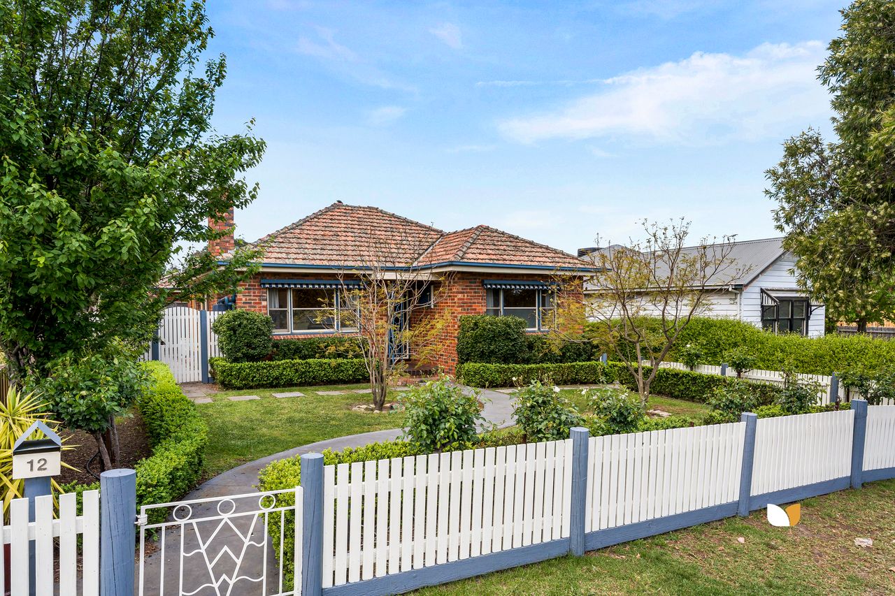 12 Cartwright Street, Oak Park — view 2