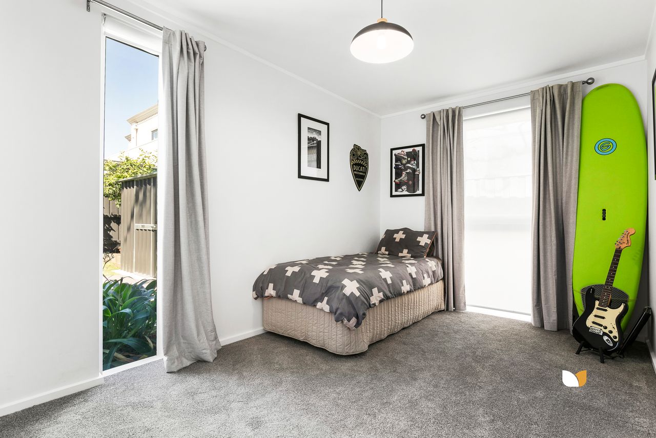 11 Inglebrae Court, Essendon — view 12
