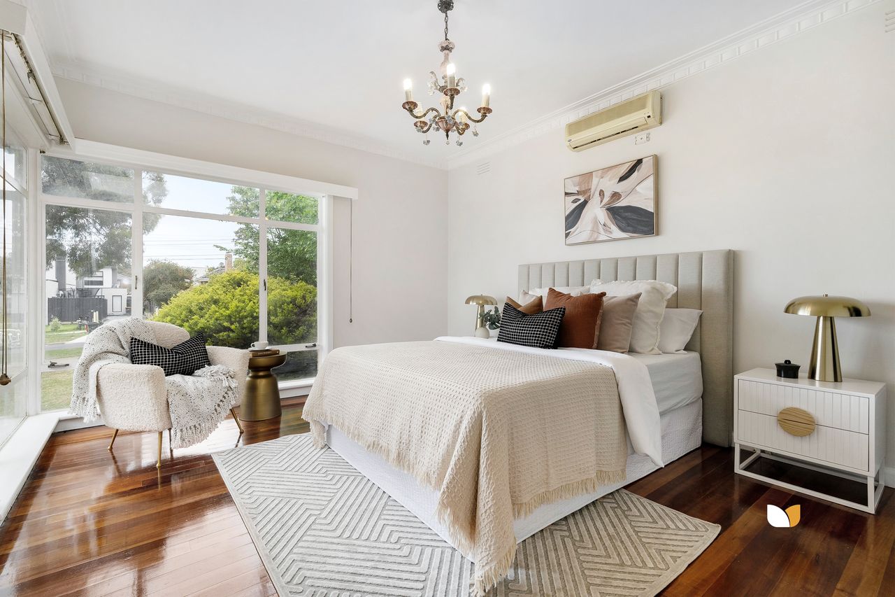34 Hampton Road, Essendon West — view 8