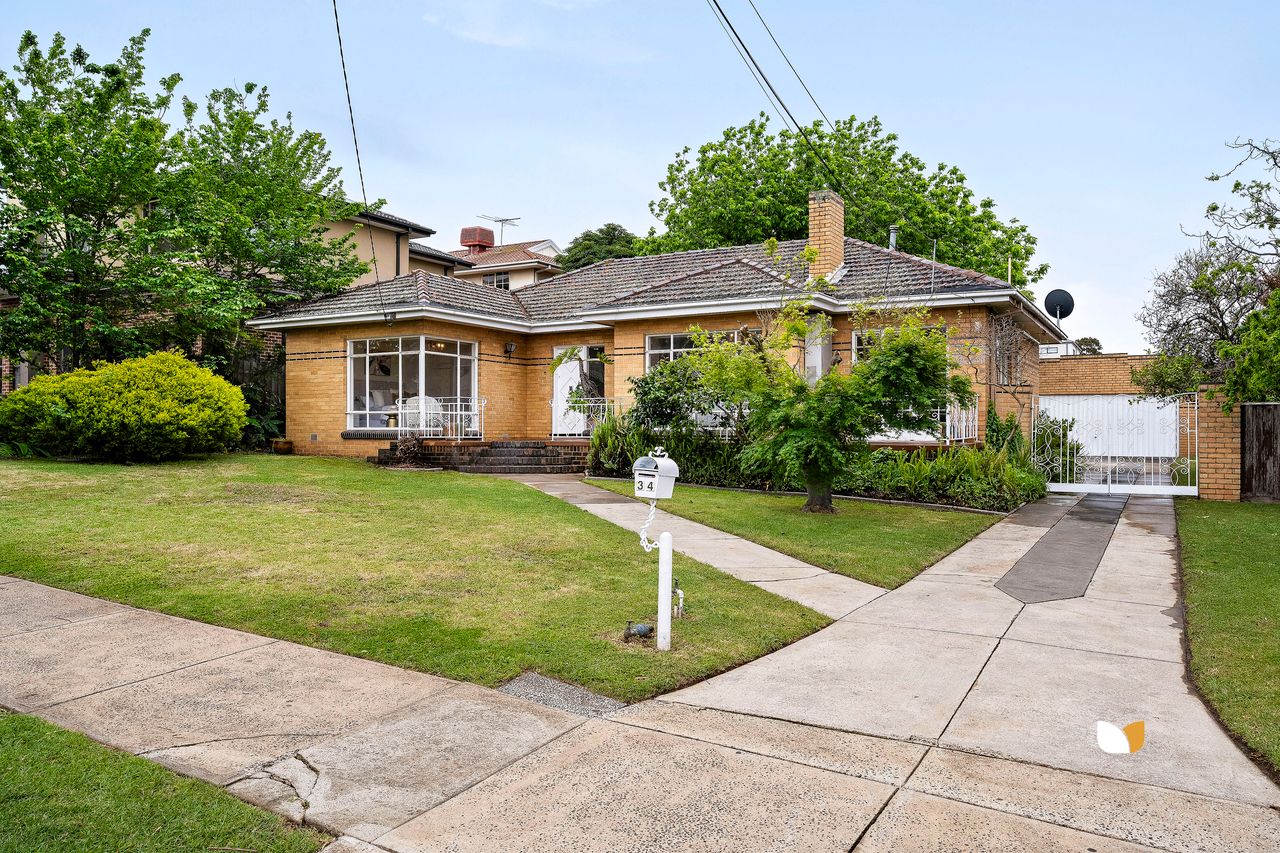 34 Hampton Road, Essendon West