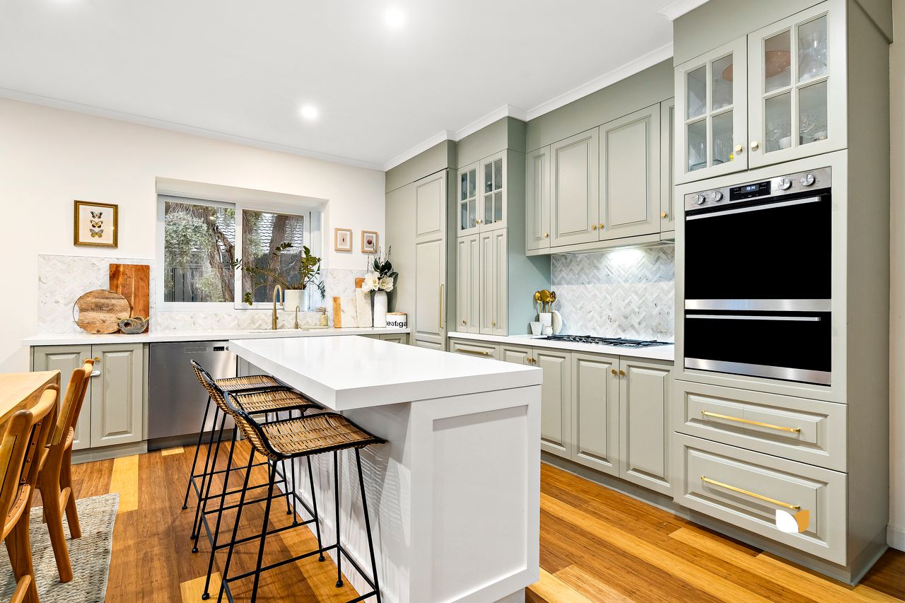 15 Pindari Avenue, Taylors Lakes — view 4