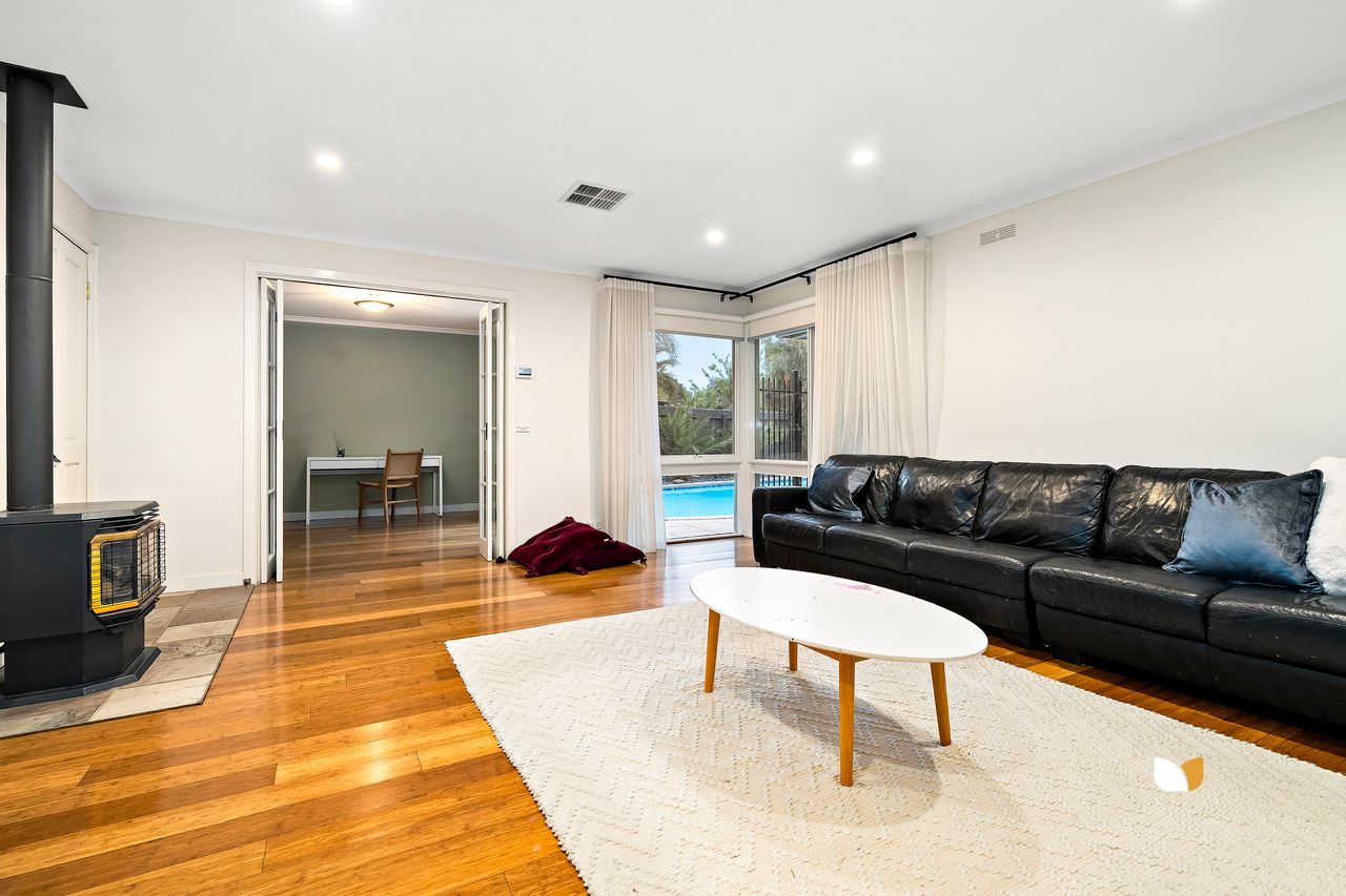 15 Pindari Avenue, Taylors Lakes — view 6