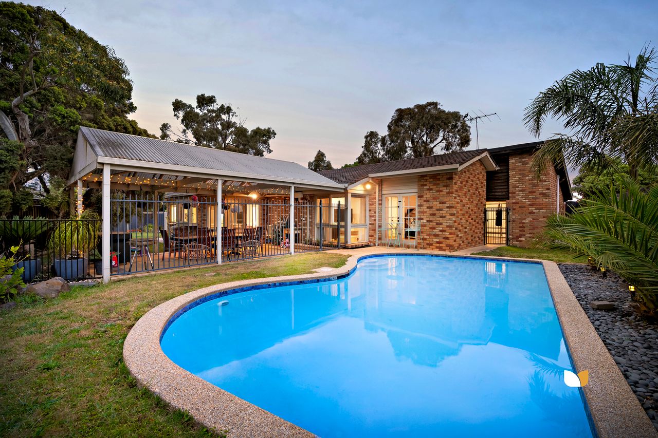15 Pindari Avenue, Taylors Lakes — view 12