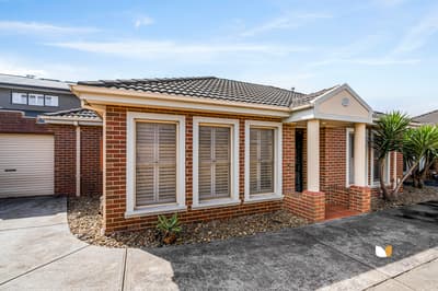 2/12 Bowes Avenue, Airport West