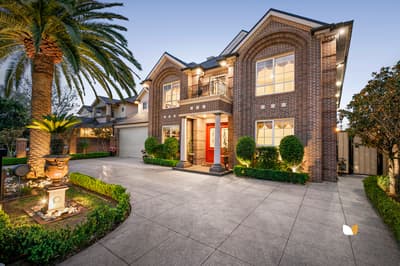 102 Bradshaw Street, Essendon