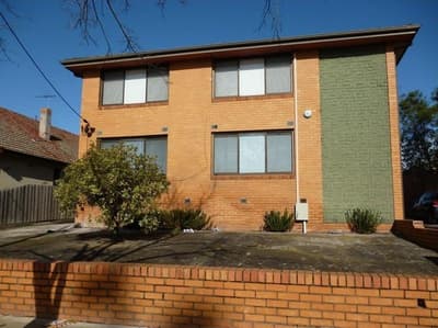 8/275 Balaclava Road, Caulfield North