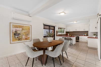 109 Arcade Way, Keilor East